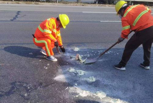 孝感公路下沉注浆加固